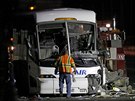 Obojivelný lun se v Seattlu srazil s autobusem (24. záí 2015)