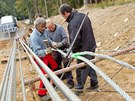 Zapl�t�n� lana na nov� lanovce Hofmanky Express na �ern� ho�e v Krkono��ch...