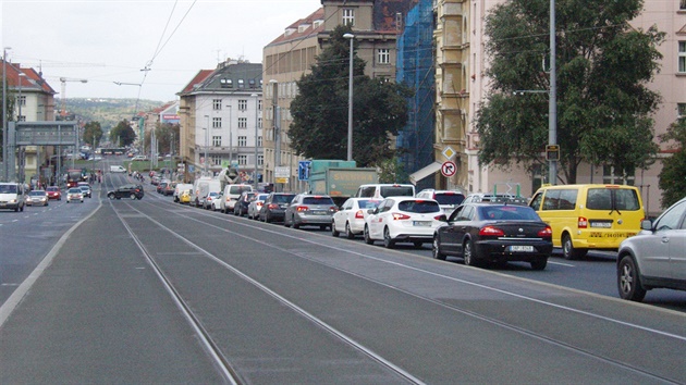 Svatovítská ulice první den po otevení Blanky.