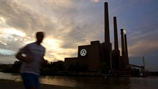 Původní tepelná elektrárna Volkswagenu v německém Wolfsburgu (Ilustrační snímek)