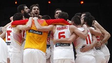 Basketbalisté Španělska slaví titul mistrů Evropy.