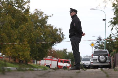 Nález desítek kilogram výbunin ve Valech u Peloue