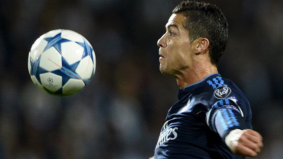 Cristiano Ronaldo z Realu Madrid v zápase Ligy mistr v Malmö.