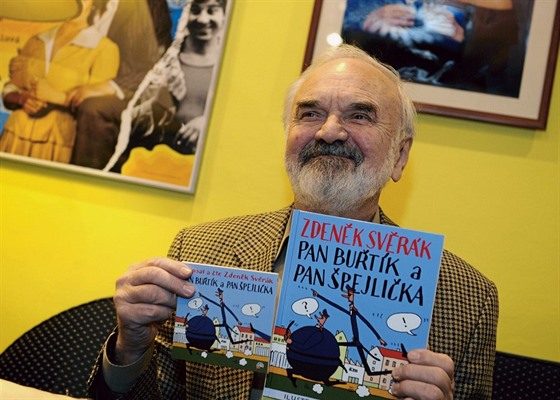 Takto Zdeněk Svěrák v roce 2011 křtil svou knihu pro děti, nyní v Havlíčkově...
