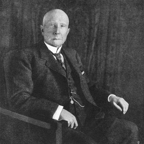 John Davison Rockefeller (1839-1937). Americký ropný magnát a filantrop.