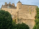 Zámek vzniknul pestavbou stedovkého hradu, který patil Janu Lucemburskému....