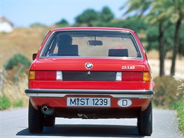 Historie BMW �ady 3