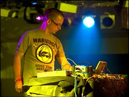 DJ Jiří Neumann. DJ Jiří Neumann.