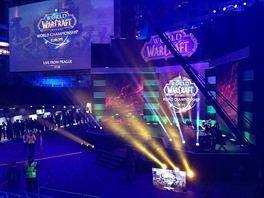 Jádrem akce jsou vak zápasy, na snímku stage World of Warcraft. 