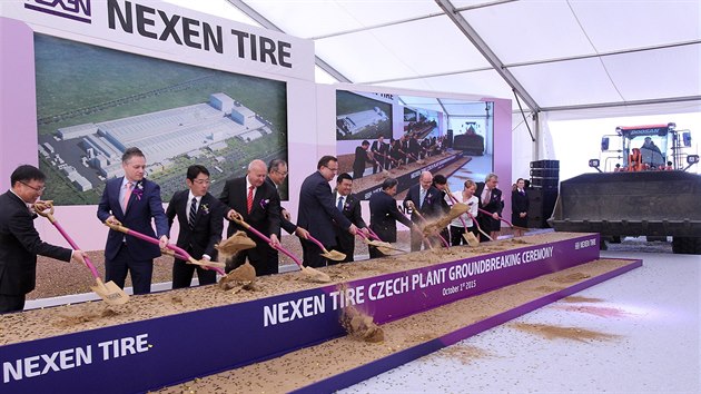 Korejsk vrobce pneumatik Nexen Tire zahjil v prmyslov zn Triangle u atce slavnostnm ceremonilem stavbu tovrny, kter pinese zhruba 1 500 pracovnch mst.