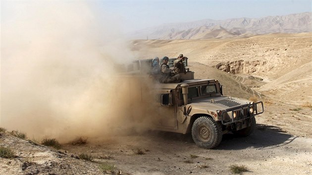 Afghnt vojci na cest do Kundzu (1. jna 2015)