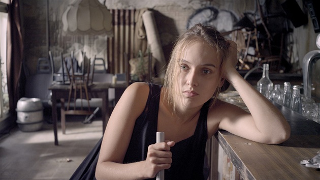 Tereza Voíková ve filmu Laputa.