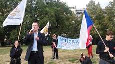 �abatovou do v�zení, k�í�eli p�íznivci Národní demokracie v Brn�