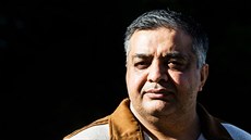 Pákistánský opozi�ní noviná� Muhammad Jahanzaib po�ádal �esko o azyl p�ed více...