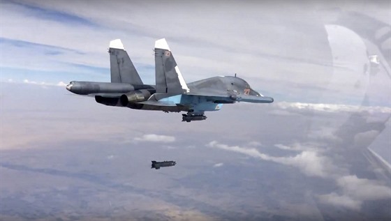 Ruské vojenské letectvo za posledních 24 hodin bombardovalo 63 objekt údajných...