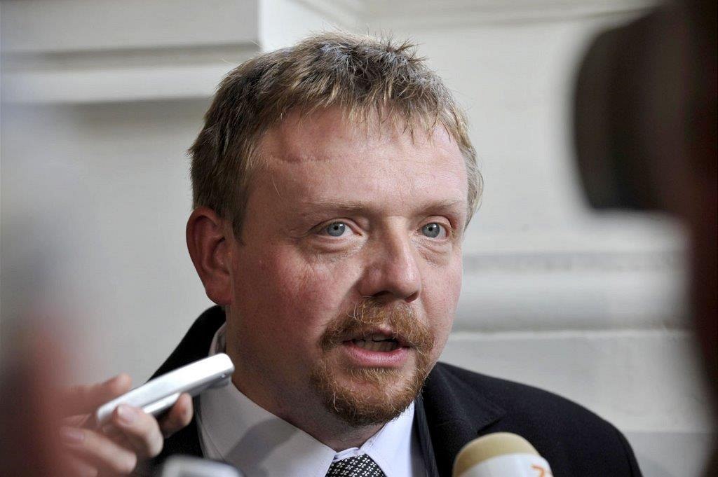 Advokát Petr Kone�ný