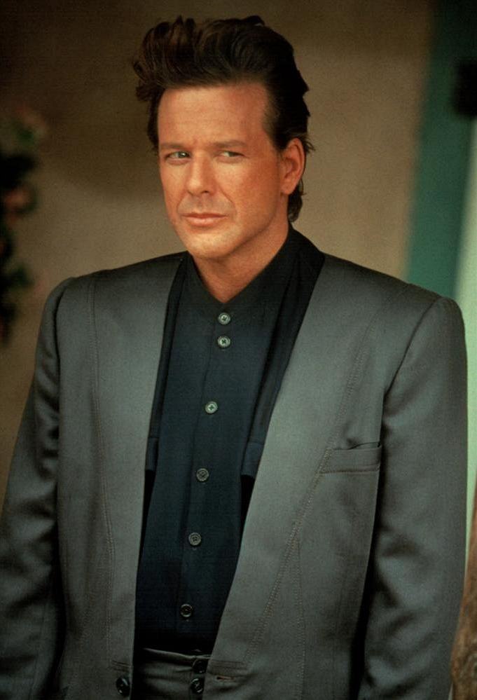 Mickey Rourke šokoval svým vzhledem, peníze na nájem odmítá. Ponižující ...