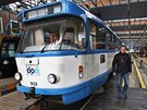 Dopravn� podnik Ostrava prod�v� vozy typu T3, kter� ve m�st� jezd� od roku 1965.