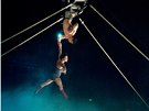 Pedstavení Klaxon v podání francouzského akrobatického souboru Akoreacro.