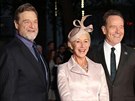 John Goodman, Helen Mirrenová a Bryan Cranston na premiée snímu Trumbo.