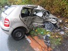 Zni�en� �koda Fabia po nehod� u Vamberka na Rychnovsku.