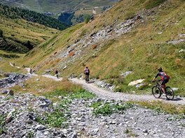 40 km cesta ze vcarskho Ofenpassu do Livigna. Doslova pes hory a doly kolem...