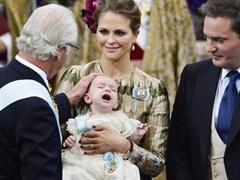 védský král Carl XVI. Gustaf na ktu vnuka prince Nicolase
