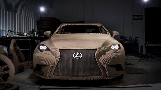 Origami paprov Lexus IS