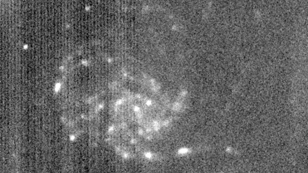 Snmek pipojen k odbornmu lnku nskch vdc: Galaxie Vtrnk (Messier 101, tak NGC 5457), kter je spirln galaxi v souhvzd Velk medvdice, od Zem je vzdlena 27 milion svtelnch let a je nejjasnjm lenem kupy galaxi M 101.