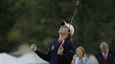Argentinský golfista Emiliano Grillo se raduje z výhry na turnaji Frys.com v...