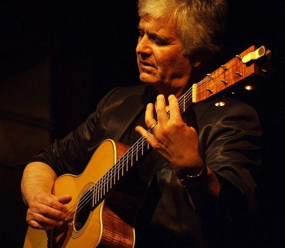 Laurence Juber