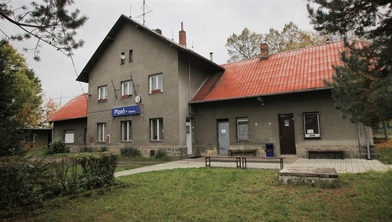 Zastávku Plzeň - Koterov cestující příliš nevyužívají. Nahradí ji nové nádraží na Slovanech. 