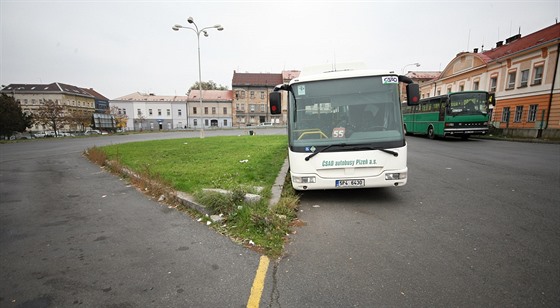 Plocha mezi Přemyslovou a Kotkovou ulicí v Plzni, kterou nyní využívají...