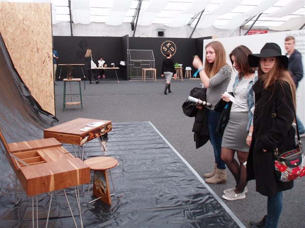 Začíná Designblok 2025: Kde se vystavuje, kolik stojí vstup a otevírací doba