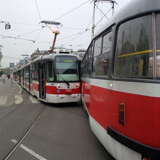 Srá�ka tramvají v Brn�.
