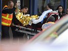 Pi nehod autobusu u francouzské obce Puisseguin zahynulo nejmén 42 lidí (23....