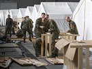 Nmetí vojáci staví uprchlický tábor na berlínském letiti Tempelhof (25....
