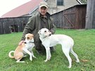Majitel �tulku v Lukov� Zden�k Veleba se star� i o psy z Lesonic. Te� u� z nich...