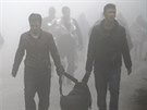 Uprchlíci z Afghánistánu dorazili za det a mlhy na ecký ostrov Lesbos (22....