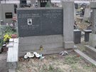 Nabízené volné náhrobky a hroby na praských hbitovech.