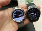 Huawei Watch i Gear S2 jsou rozm�rov� zhruba shodné, Samsung v�ak své hodinky...