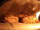 Hutný chléb pipravený podle starobylého výcarského receptu ze St. Luc vydrí...