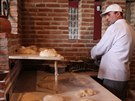 Tradiní píprava chleba v Gruzii