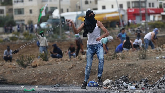 Nepoje mezi Izraelci a Palestinci se rozily v Izraeli, na Zpadnm behu i v psmu Gazy. (23. jna 2015)