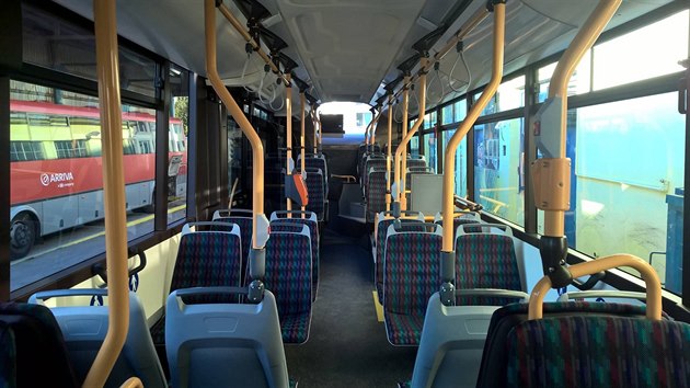 Autobus 165 je první městská linka s USB portem.