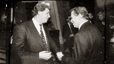 Viktor Koený a Václav Havel na zaátku devadesátých let.