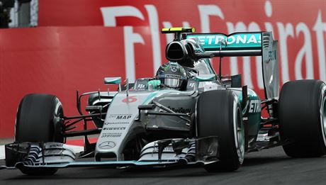 Nico Rosberg v kvalifikaci Velké ceny Mexika formule 1.