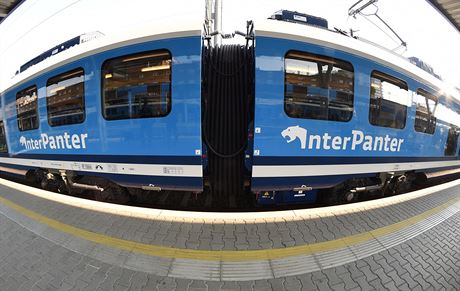 Nové vlaky by na eskou eleznici mohly zaít dodávat i firmy z íny (ilustraní foto).