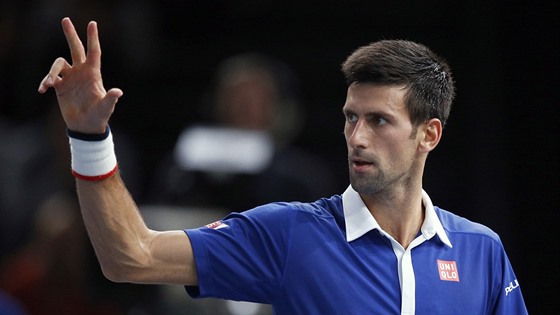 Novak Djokovi bhem finále na turnaji v Paíi.