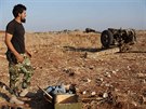 Bojovník Syrské svobodné armády u msta Dar´á na jihu Sýrie nedaleko hranic s...